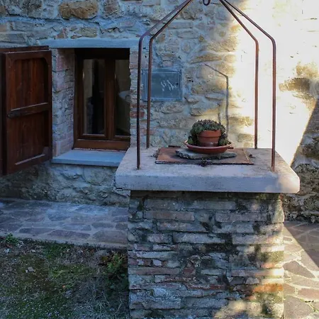 Casale Panoramico Vinombrosa * Chianni